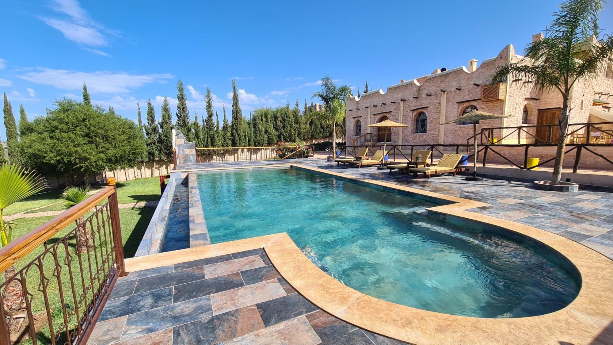 Villa Amma As-Sawíra Exteriér fotografie